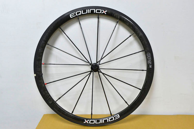 canadian carbon wheels