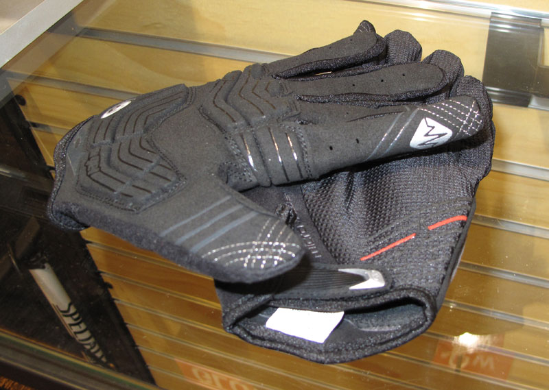 spec2012_gloves