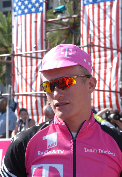 T-Mobile International: Men