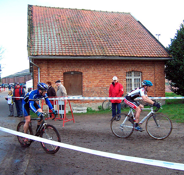 Norm_Race2_1