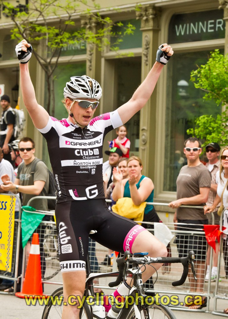 TorontoCrit_002