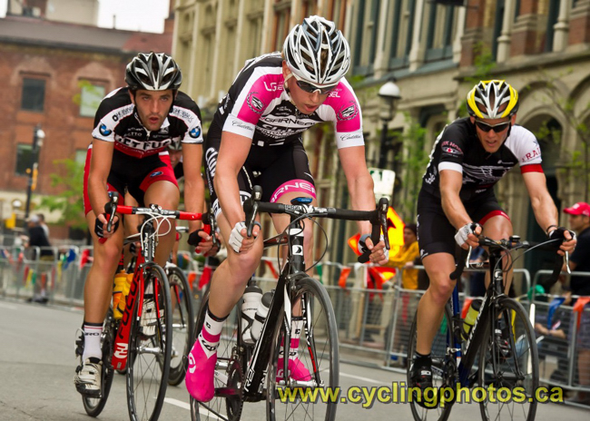TorontoCrit_010