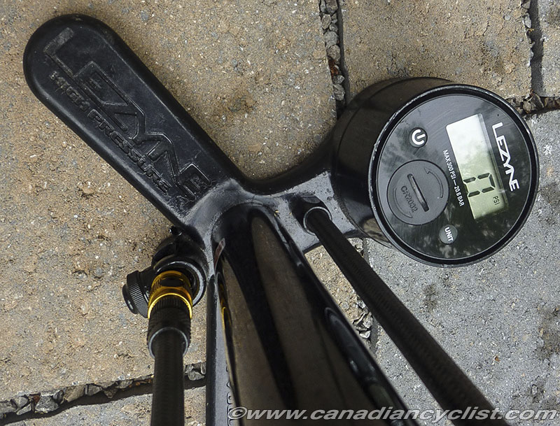 Canadian Cyclist review lezyne alloy digital drive floor pump